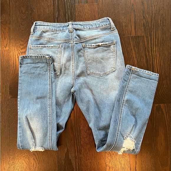 Altar’d State ripped jeans - Picture 2 of 2